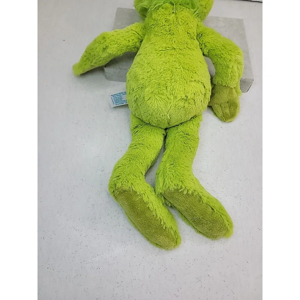 2022 Aurora Dr. Seuss The Grinch 15